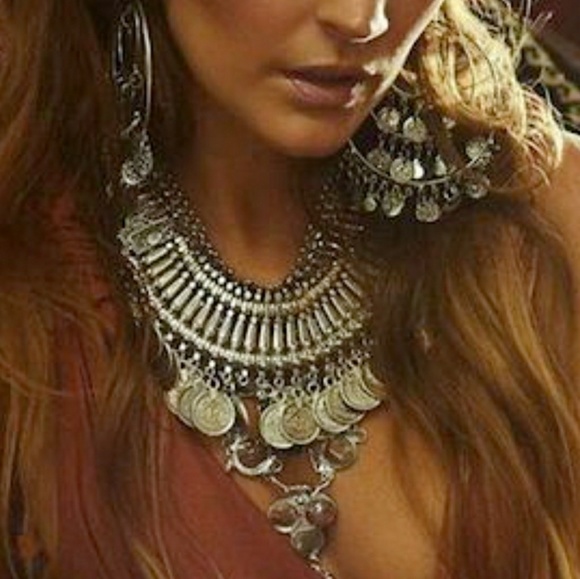 5 STAR RATED Bohemian Necklace - Picture 4 of 4